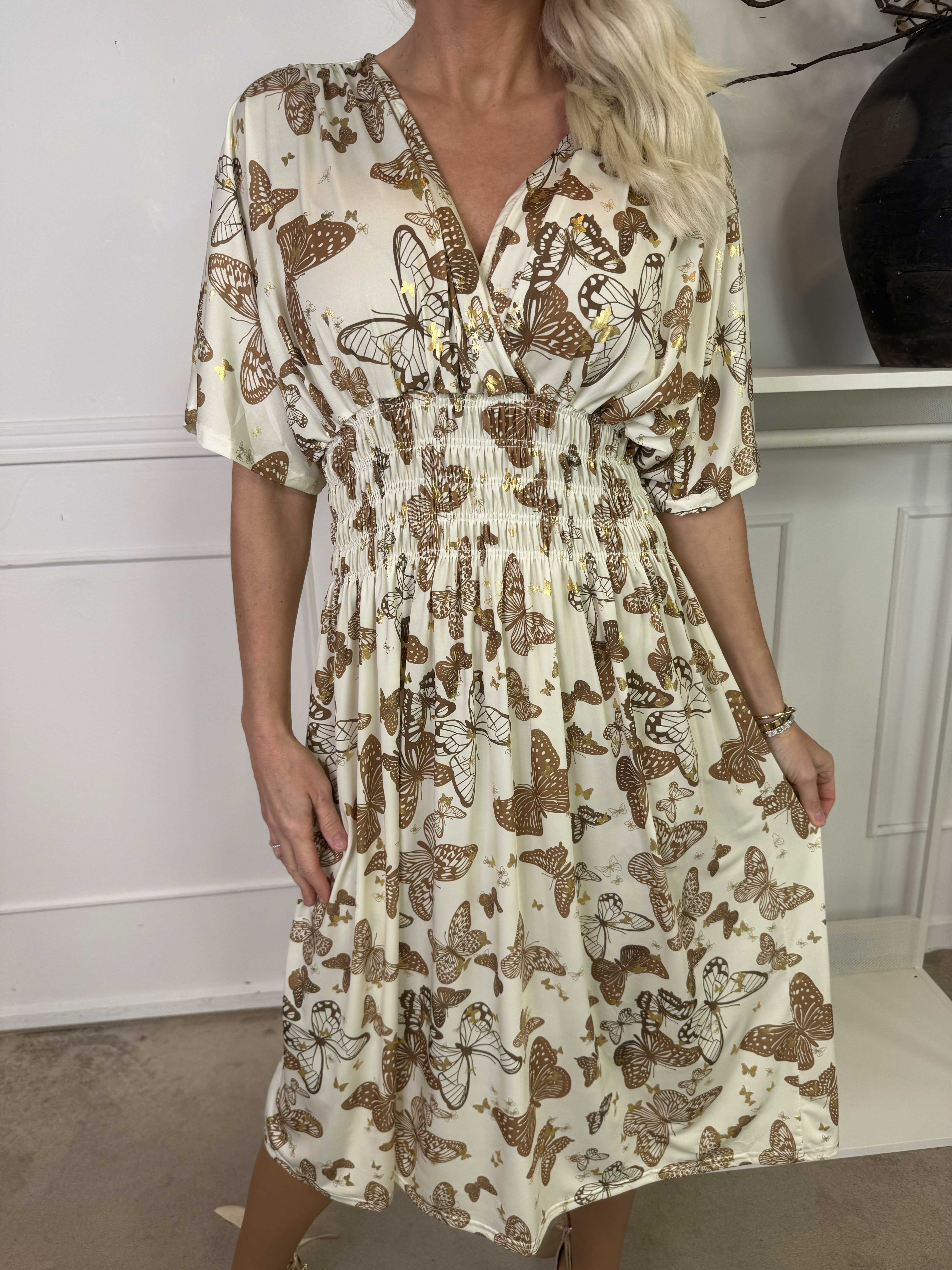 Pams Butterfly Midi S/S - Elastisk kjole med sommerfugleprint